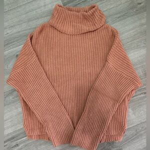 Abercrombie & Fitch Sweater